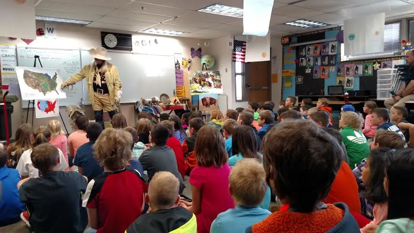 Buffalo Bill re-enactor Gunny Jeff  of the Buffalo Bill Experience apparently pointing out somethin' in the Atlantic Ocean to the fourth graders at Cherokee Trail Elementary!